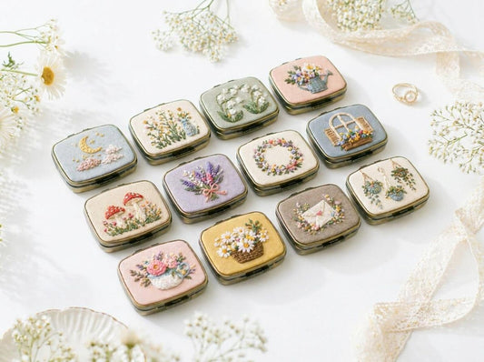 Hand Embroidered Floral Jewelry Box, Personalized Linen Ring Box, Vintage Mini Keepsake Case, Bridesmaid Gift, Wedding Ring Holder