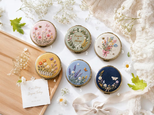 Hand Embroidered Floral Jewelry Box, Personalized Linen Ring Box, Vintage Mini Keepsake Case, Bridesmaid Gift, Wedding Ring Holder