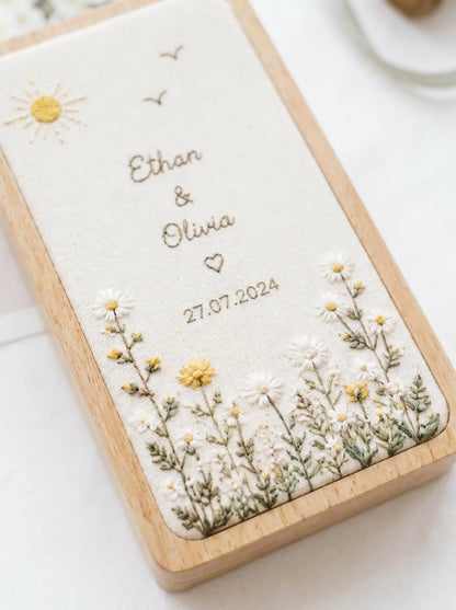 Hand Embroidered Sunshine Meadow Wooden Jewelry Box, Personalized Linen Ring Box, Vintage Wooden Keepsake Case, Bridesmaid Gift, Wedding Ring Holder