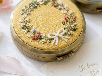 Hand Embroidered Floral Jewelry Box, Personalized Linen Ring Box, Vintage Mini Keepsake Case, Bridesmaid Gift, Wedding Ring Holder