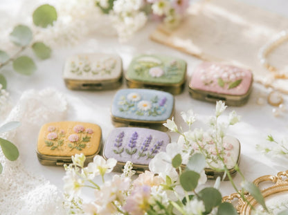 Hand Embroidered Floral Jewelry Box, Personalized Linen Ring Box, Vintage Mini Keepsake Case, Bridesmaid Gift, Wedding Ring Holder