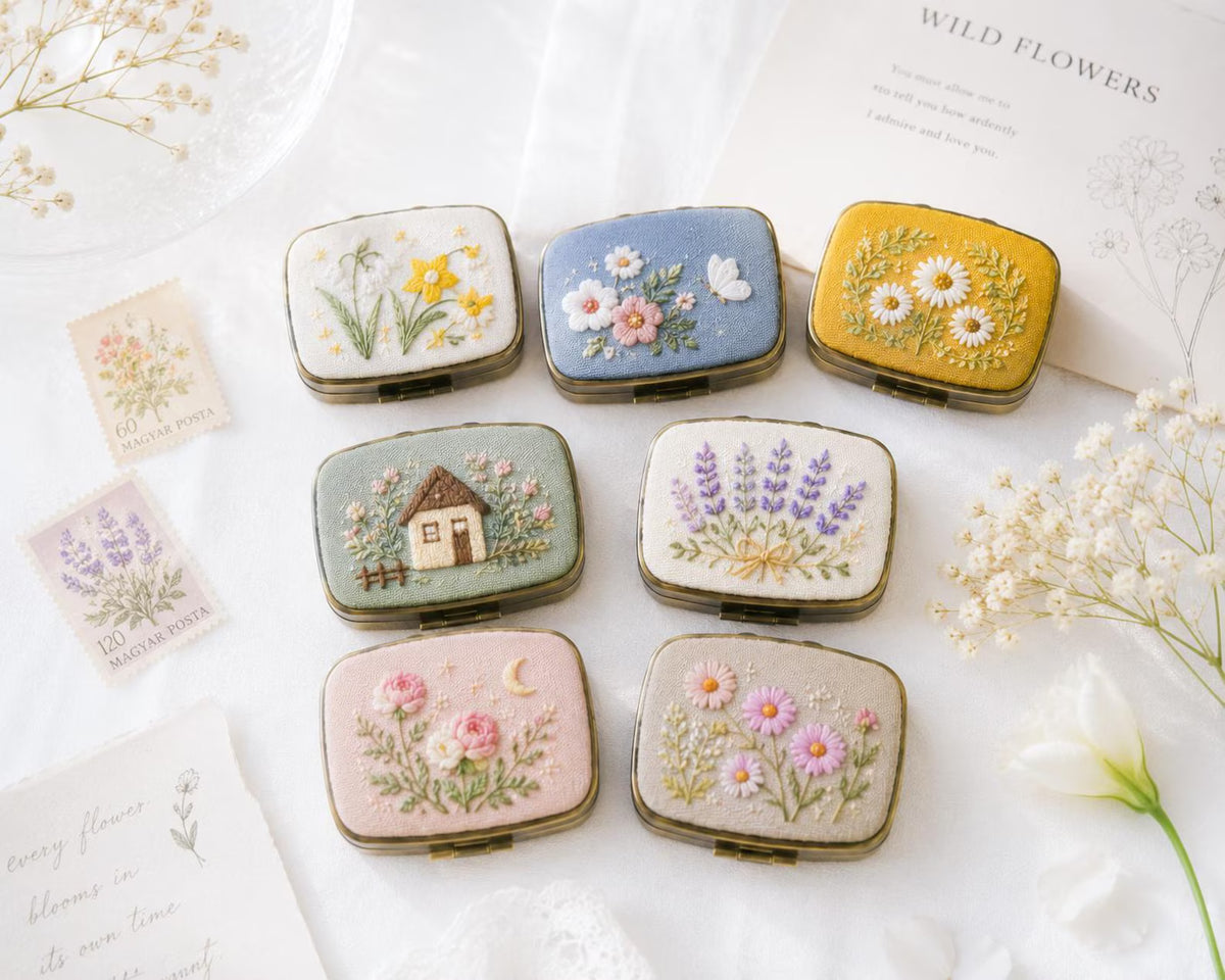 Hand Embroidered Floral Jewelry Box, Personalized Linen Ring Box, Vintage Mini Keepsake Case, Bridesmaid Gift, Wedding Ring Holder