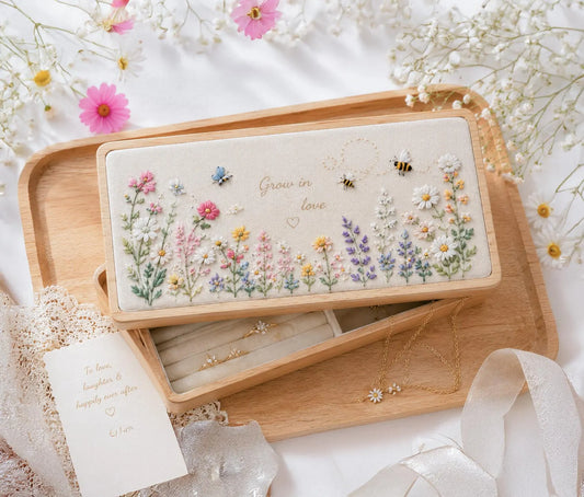 Hand Embroidered Floral Wooden Jewelry Box, Personalized Linen Ring Box, Vintage Wooden Keepsake Case, Bridesmaid Gift, Wedding Ring Holder