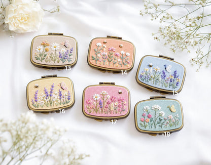 Hand Embroidered Floral Jewelry Box, Personalized Linen Ring Box, Vintage Mini Keepsake Case, Bridesmaid Gift, Wedding Ring Holder