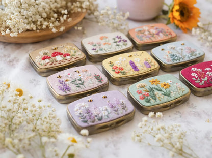 Hand Embroidered Floral Jewelry Box, Personalized Linen Ring Box, Vintage Mini Keepsake Case, Bridesmaid Gift, Wedding Ring Holder