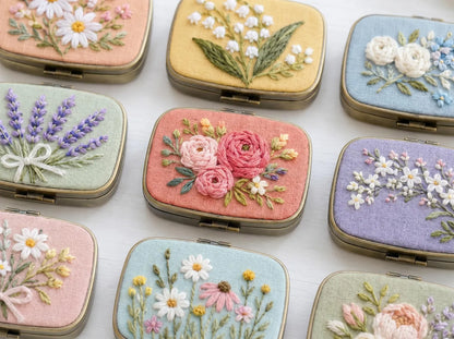 Hand Embroidered Floral Jewelry Box, Personalized Linen Ring Box, Vintage Mini Keepsake Case, Bridesmaid Gift, Wedding Ring Holder