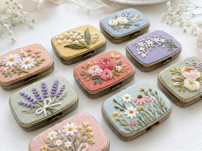 Hand Embroidered Floral Jewelry Box, Personalized Linen Ring Box, Vintage Mini Keepsake Case, Bridesmaid Gift, Wedding Ring Holder