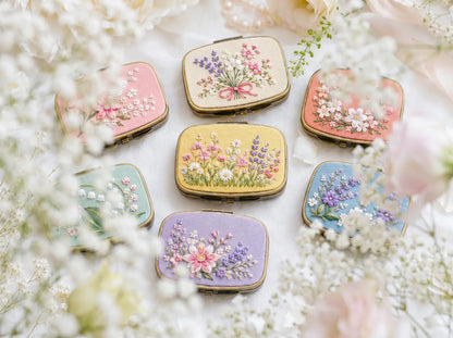 Hand Embroidered Floral Jewelry Box, Personalized Linen Ring Box, Vintage Mini Keepsake Case, Bridesmaid Gift, Wedding Ring Holder Handmade