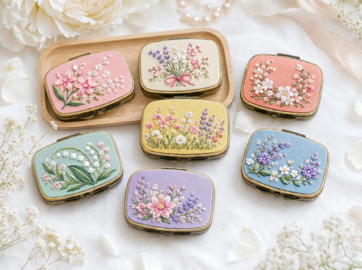 Hand Embroidered Floral Jewelry Box, Personalized Linen Ring Box, Vintage Mini Keepsake Case, Bridesmaid Gift, Wedding Ring Holder Handmade