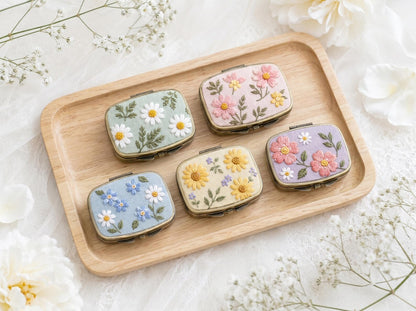 Hand Embroidered Floral Jewelry Box, Personalized Linen Ring Box, Vintage Mini Keepsake Case, Bridesmaid Gift, Wedding Ring Holder Handmade