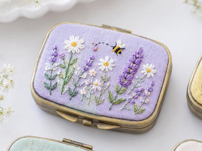 Hand Embroidered Floral Jewelry Box, Personalized Linen Ring Box, Vintage Mini Keepsake Case, Bridesmaid Gift, Wedding Ring Holder