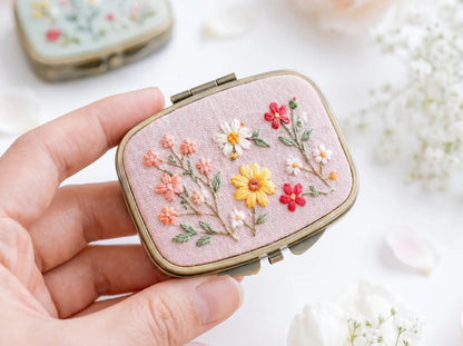 Hand Embroidered Floral Jewelry Box, Personalized Linen Ring Box, Vintage Mini Keepsake Case, Bridesmaid Gift, Wedding Ring Holder