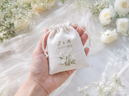 Personalized Daisy Wedding Ring Pillow Set, Embroidered Ring Bearer Cushion, Custom Bridal Ribbon, Keepsake Bag, Names and Wedding Date Gift