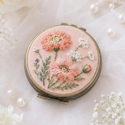 Embroidered Floral Compact Mirror, Mini Jewelry Box with Mirror, Handmade Bridesmaid Gift, Travel Purse Mirror Keepsake Gift for Bridesmaids