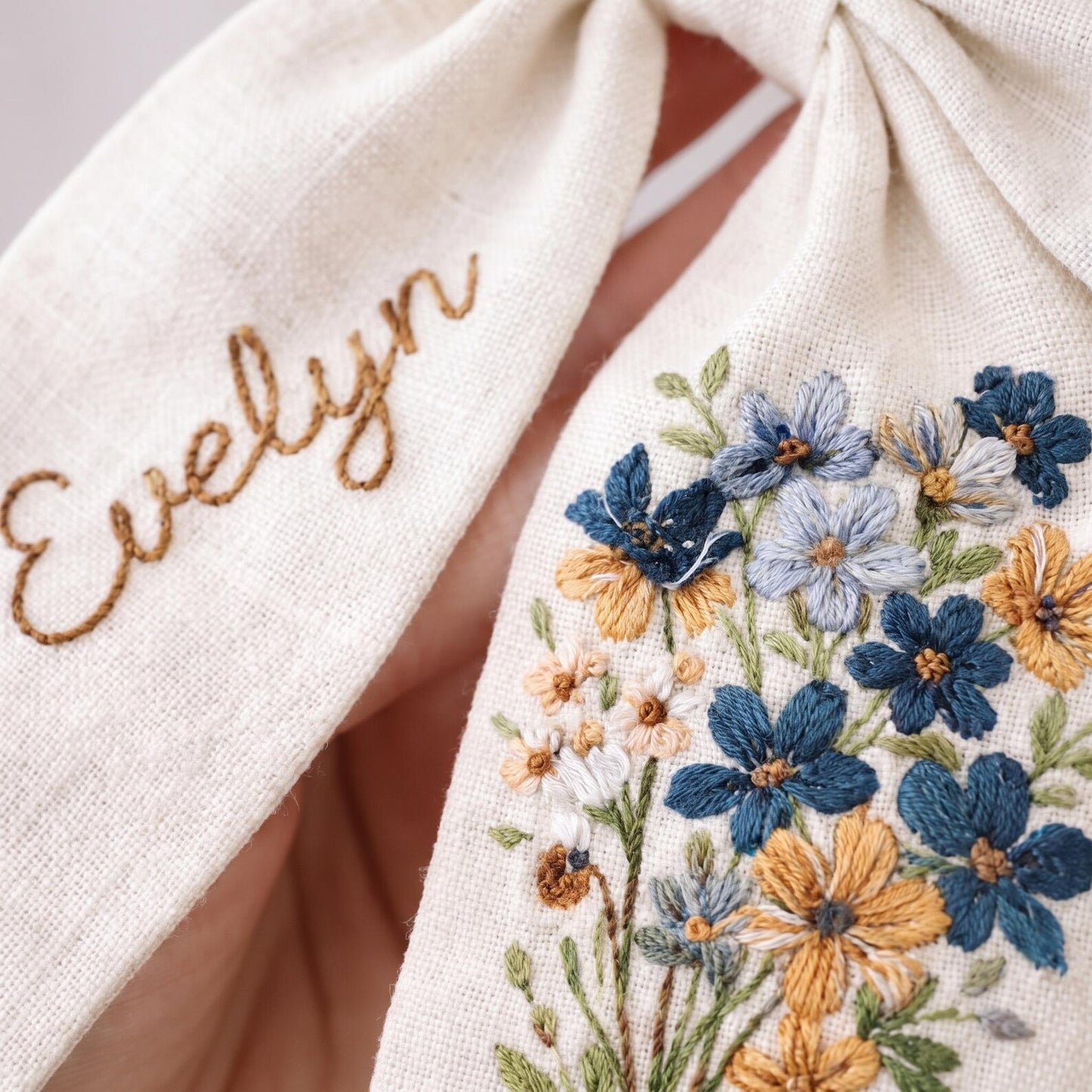 Forget Me Not Embroidered Hair Bow, Personalized Linen Bow Clip, Custom Name Flower Girl Bow, Wildflower Wedding Hair Accessory Gift for Her