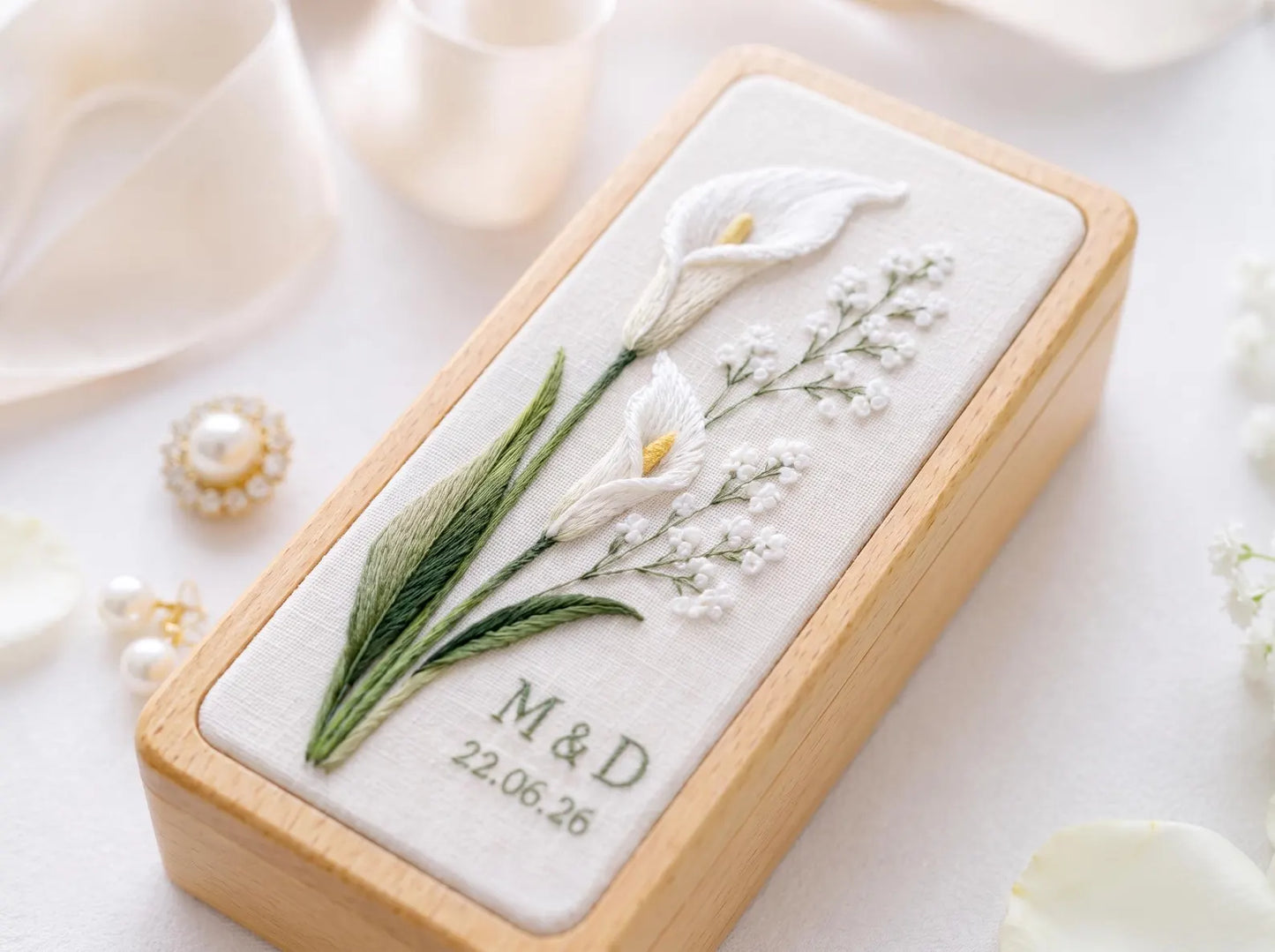 Calla Lily Embroidered Jewelry Box, Personalized Wedding Ring Box, Custom Initials Date, Bridal Keepsake Gift, Handmade Floral Ring Holder