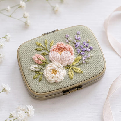 Hand Embroidered Floral Jewelry Box, Personalized Linen Ring Box, Vintage Mini Keepsake Case, Bridesmaid Gift, Wedding Ring Holder