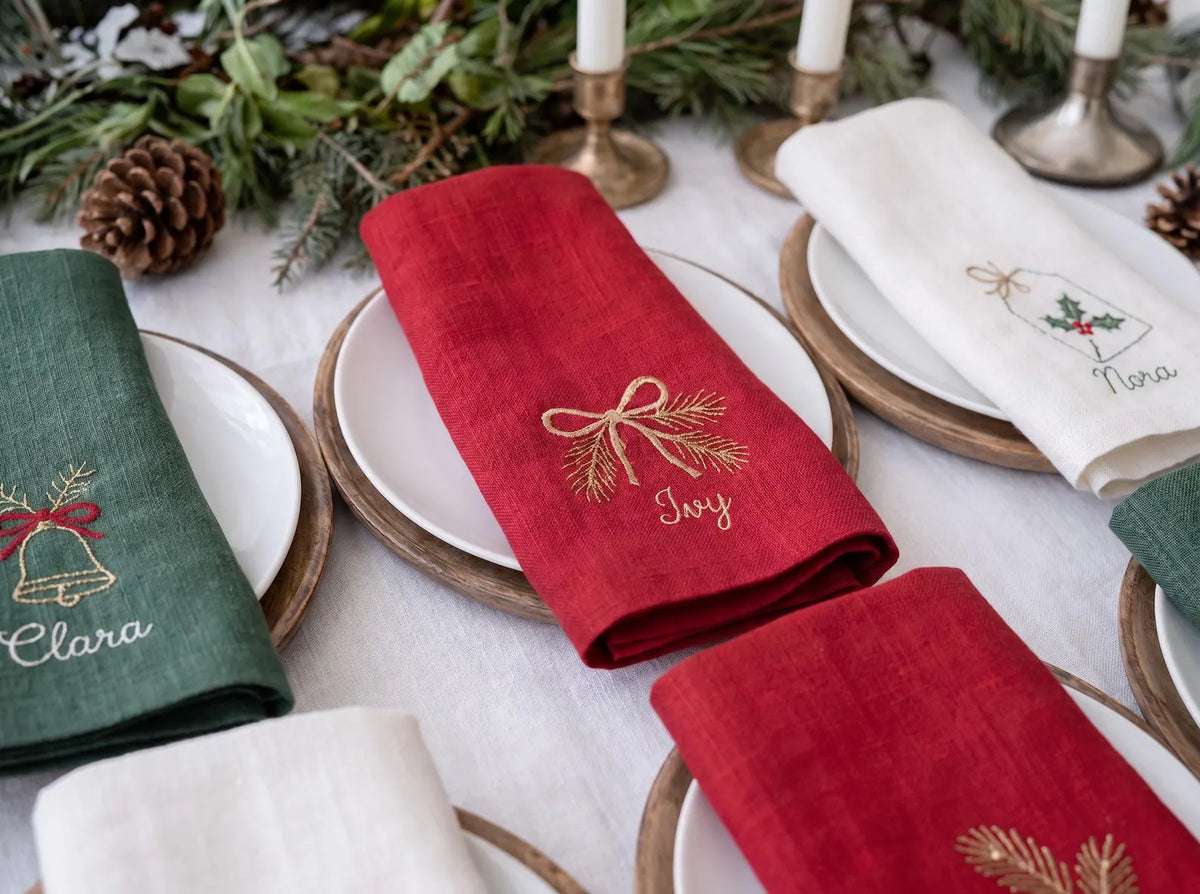 Personalized Christmas Linen Napkin Set of 6, Hand Embroidered Holiday Napkins, Custom Names, Christmas Table Decor, Host Gift