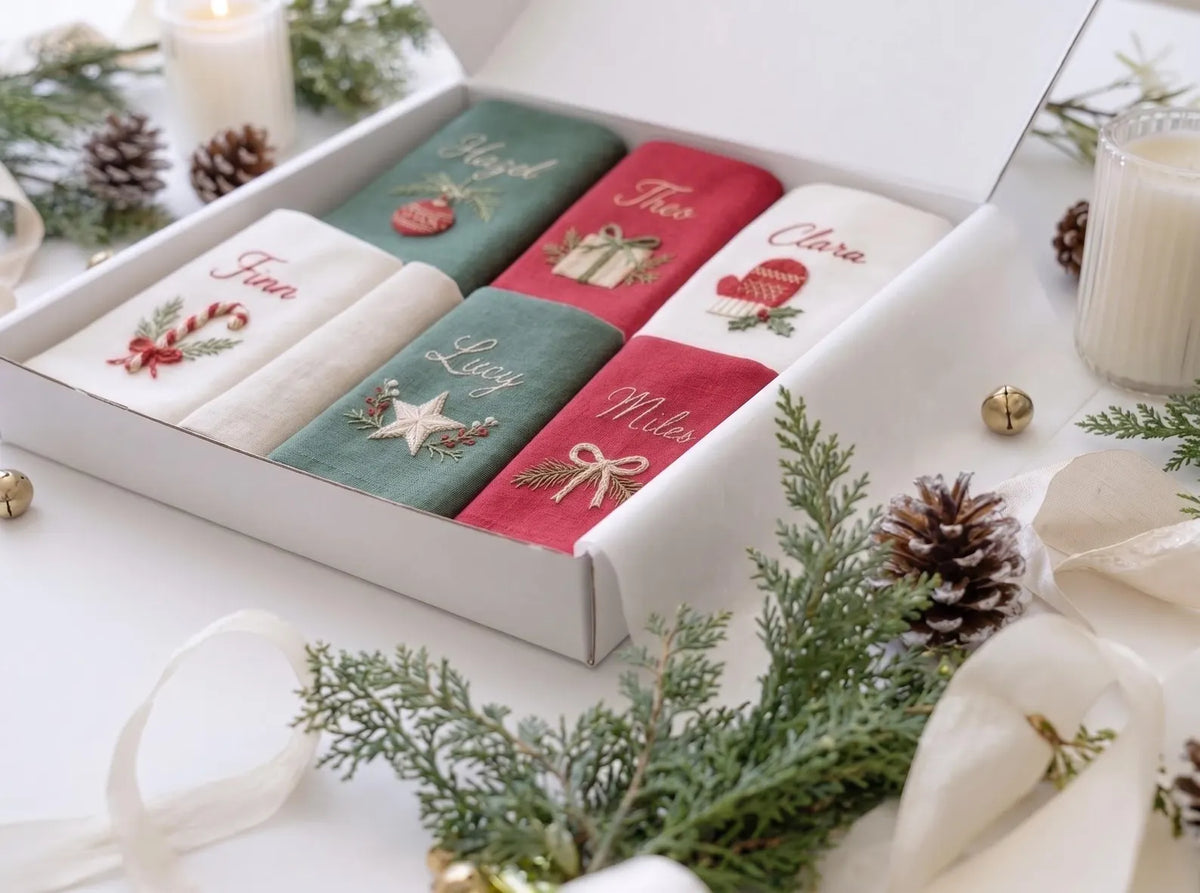 Personalized Christmas Linen Napkin Set of 6, Hand Embroidered Ornaments, Gift, Mitten, Candy Cane & Star, Custom Names, Holiday Table Decor
