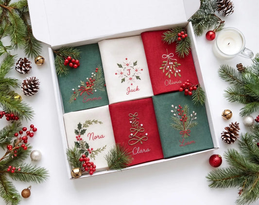 Personalized Christmas Linen Napkins Set of 6, Hand Embroidered Holly, Mistletoe, Pine & Berries, Custom Names, Holiday Table Decor Gift Set