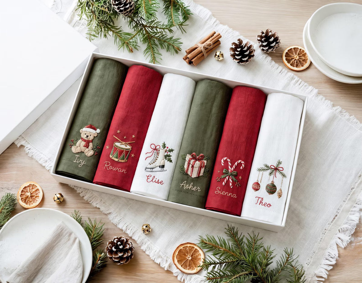 Personalized Christmas Linen Napkins Set of 6, Embroidered Dinner Napkins, Custom Name Red Green White Holiday Table Decor for Family Dinner