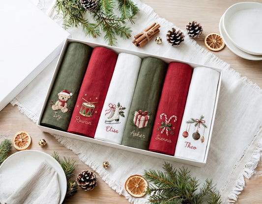 Personalized Christmas Linen Napkins Set of 6, Embroidered Dinner Napkins, Custom Name Red Green White Holiday Table Decor for Family Dinner