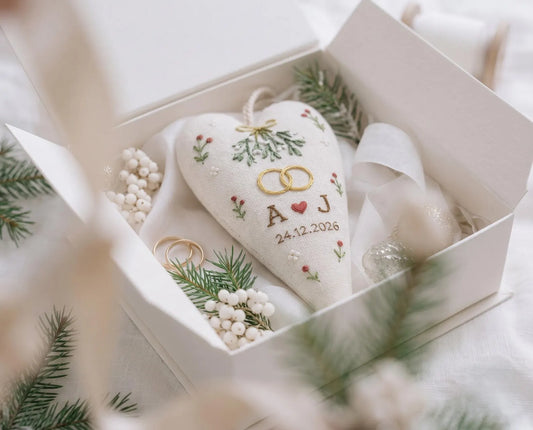 Personalized Christmas Heart Ornament, Embroidered Mistletoe Ring Ornament, Custom Couple Initials and Date, Christmas Wedding Keepsake Gift