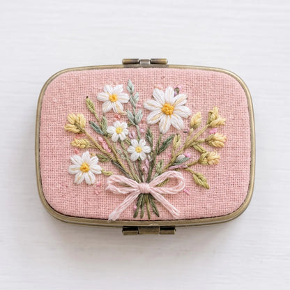 Hand Embroidered Floral Jewelry Box, Personalized Linen Ring Box, Vintage Mini Keepsake Case, Bridesmaid Gift, Wedding Ring Holder