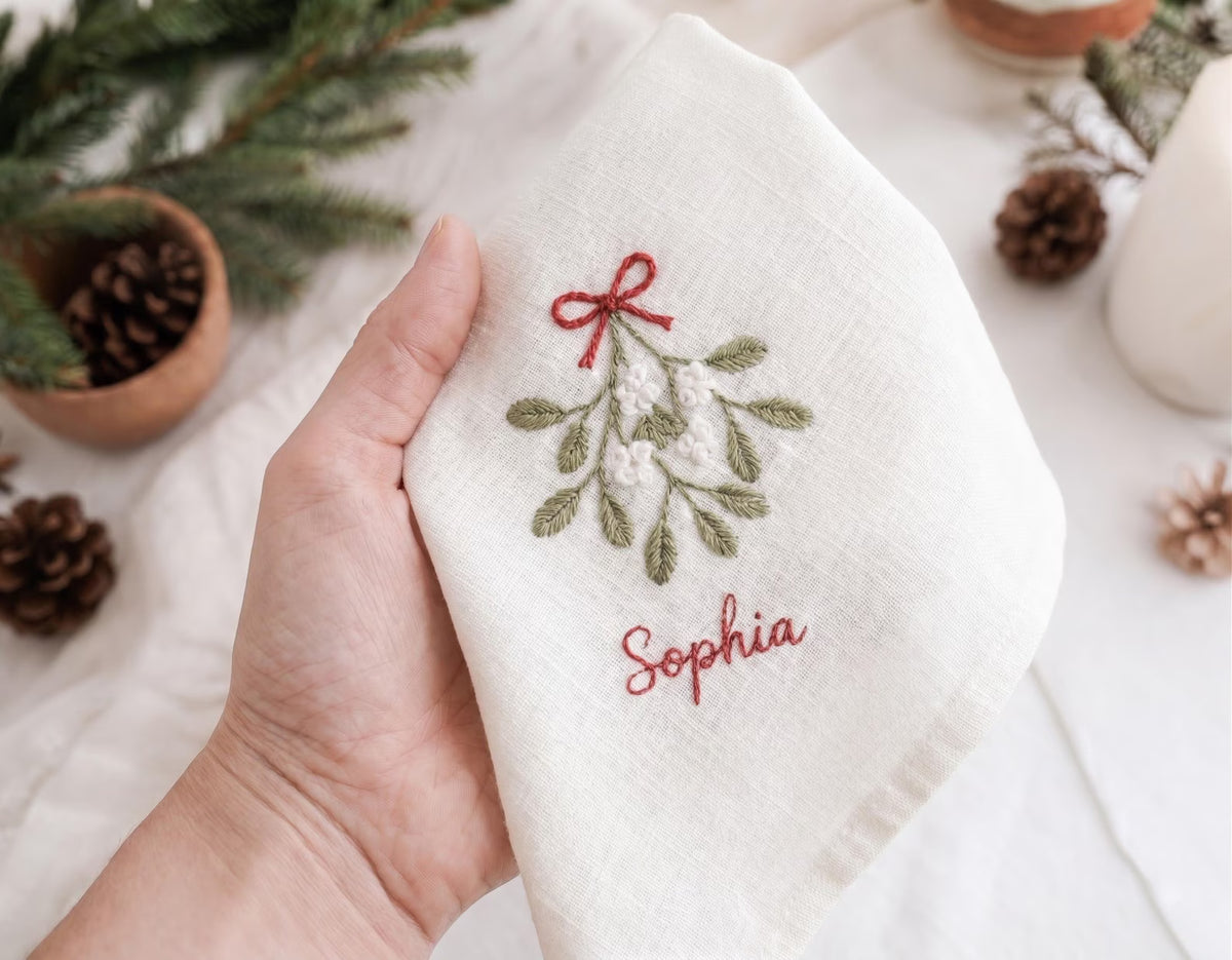 Personalized Christmas Linen Napkin Set of 3, Hand Embroidered Pine, Mistletoe & Wreath, Custom Name, Christmas Table Decor, Holiday Gift