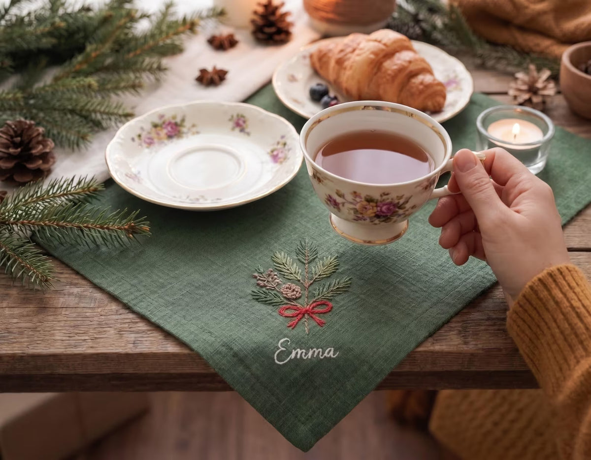 Personalized Christmas Linen Napkin Set of 3, Hand Embroidered Pine, Mistletoe & Wreath, Custom Name, Christmas Table Decor, Holiday Gift