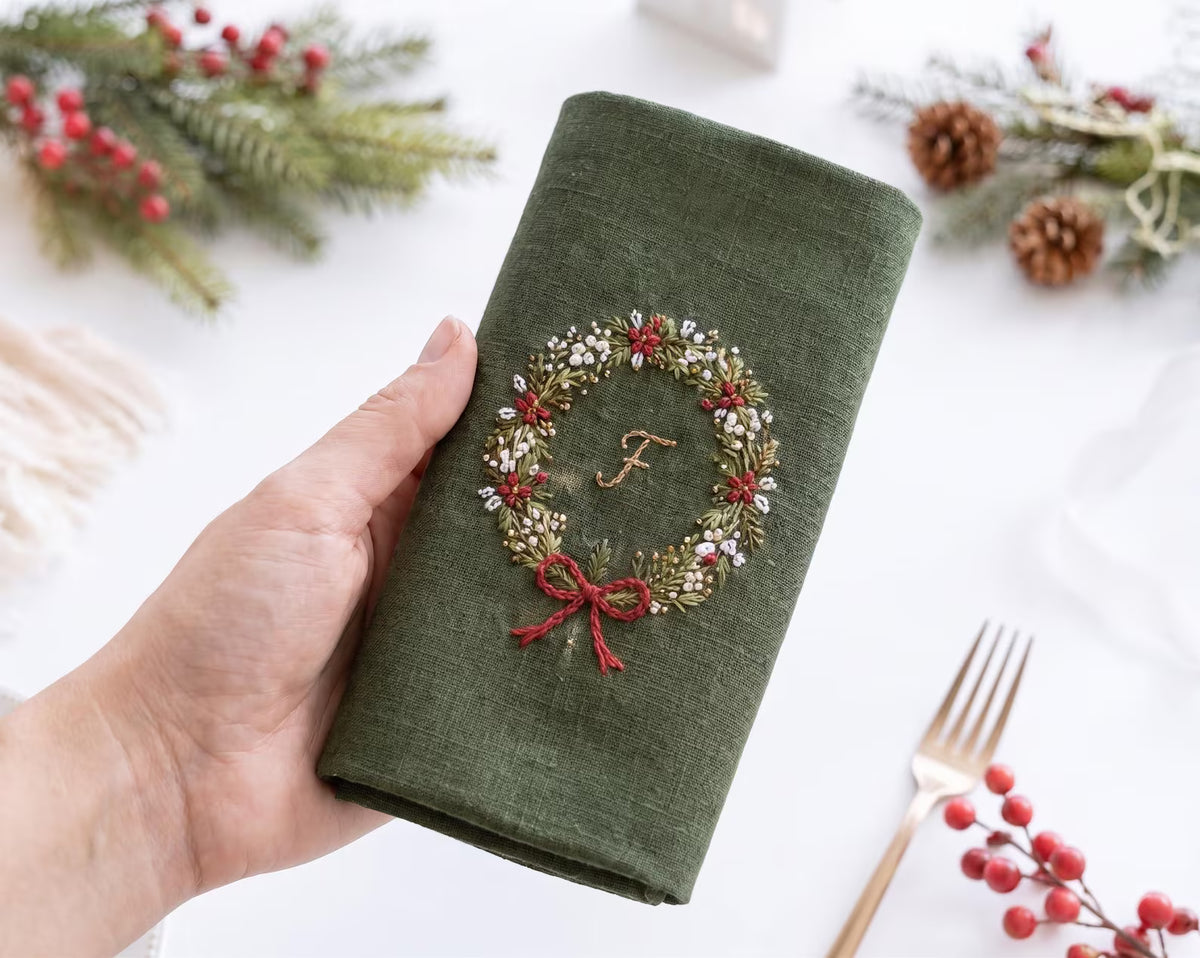 Personalized Christmas Linen Napkins Set of 6, Hand Embroidered Holly, Mistletoe, Pine & Berries, Custom Names, Holiday Table Decor Gift Set