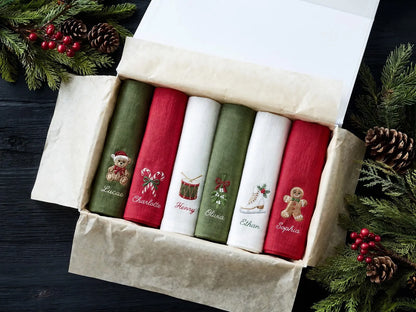 Personalized Christmas Linen Napkins Set of 6, Embroidered Dinner Napkins, Custom Name Red Green White Holiday Table Decor for Family Dinner