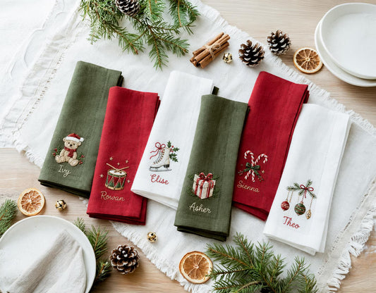 Personalized Christmas Linen Napkins Set of 6, Embroidered Dinner Napkins, Custom Name Red Green White Holiday Table Decor for Family Dinner