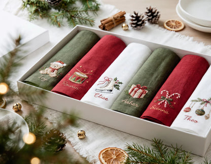 Personalized Christmas Linen Napkins Set of 6, Embroidered Dinner Napkins, Custom Name Red Green White Holiday Table Decor for Family Dinner