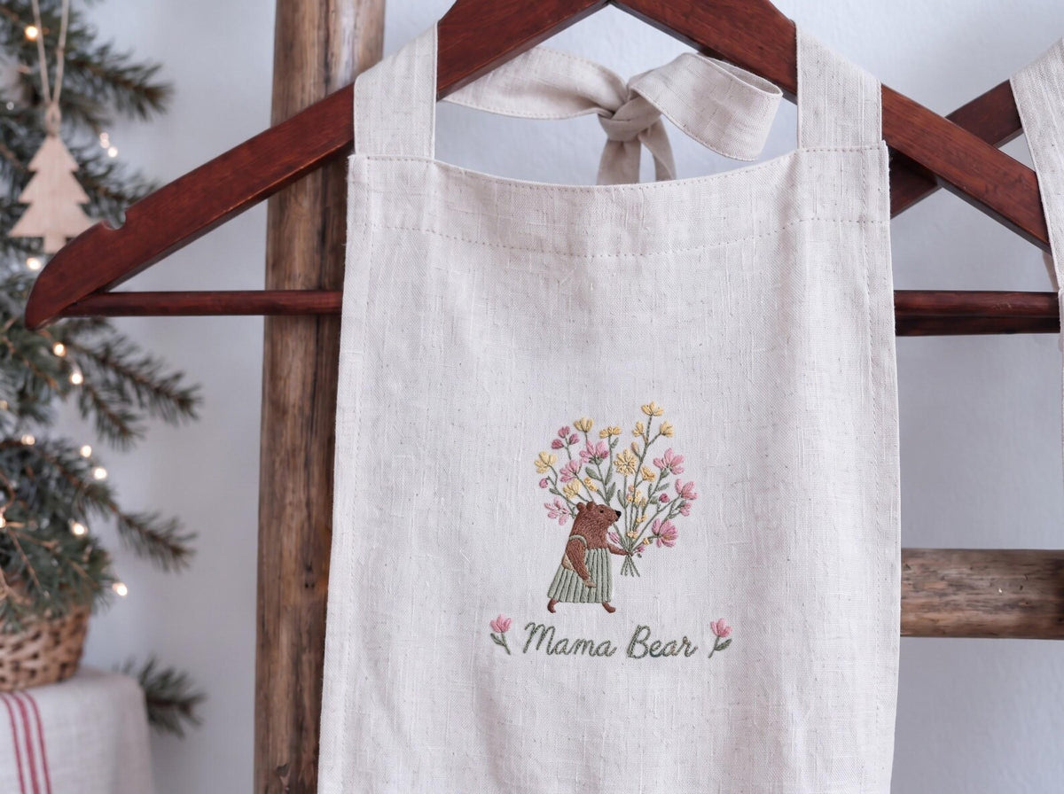 Personalized Mommy and Me Aprons, Matching Mom and Kids Linen Apron Set, Hand Embroidered Mama Bear & Baby Bear, Custom Name Gift