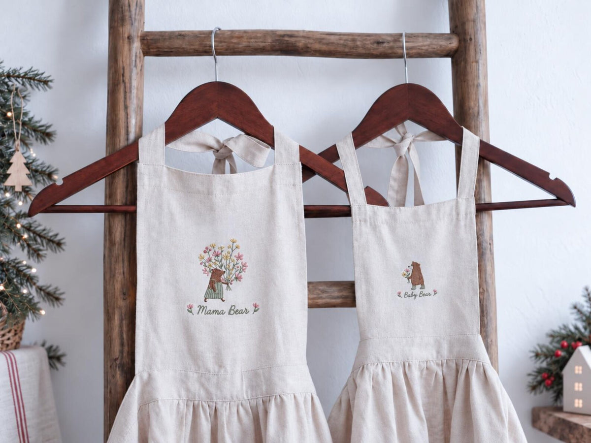 Personalized Mommy and Me Aprons, Matching Mom and Kids Linen Apron Set, Hand Embroidered Mama Bear & Baby Bear, Custom Name Gift