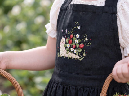 Personalized Mommy and Me Aprons, Matching Mom and Kids Black Linen Apron Set, Hand Embroidered Strawberry & Snail, Custom Name Family Gift