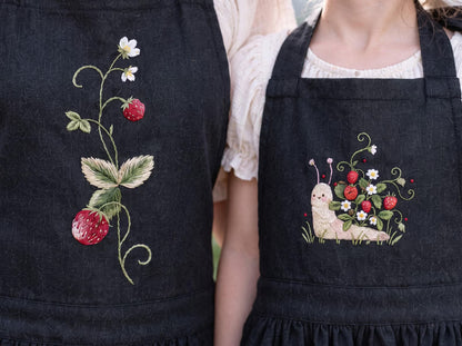 Personalized Mommy and Me Aprons, Matching Mom and Kids Black Linen Apron Set, Hand Embroidered Strawberry & Snail, Custom Name Family Gift