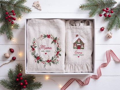 Personalized Mommy and Me Aprons, Matching Mom and Kids Linen Apron, Hand Embroidered Floral Apron, Custom Name Mother Daughter Gift