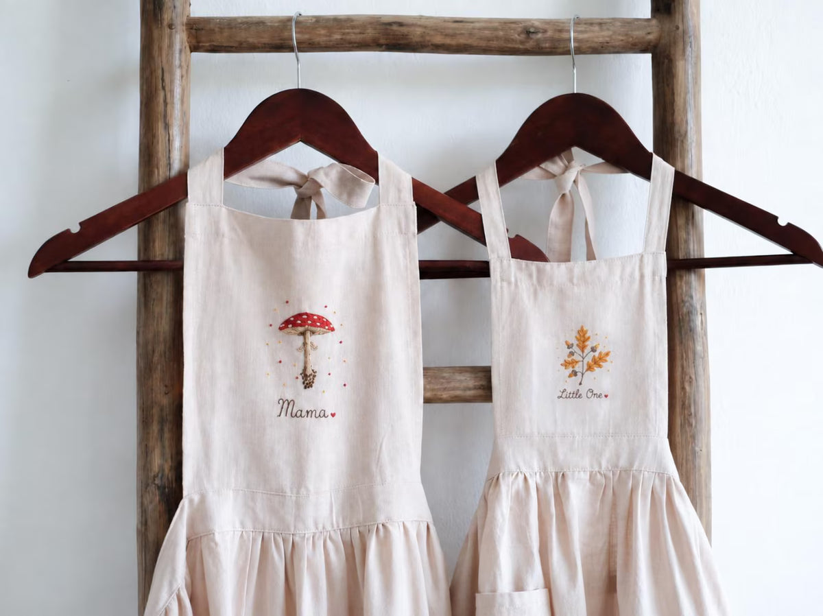 Personalized Mommy and Me Aprons, Matching Linen Apron Set, Hand Embroidered Mushroom & Autumn Leaves, Custom Name Mother Child Gift