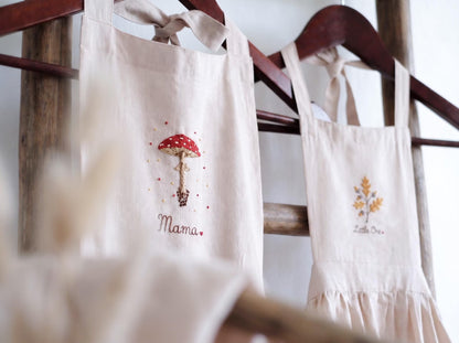 Personalized Mommy and Me Aprons, Matching Linen Apron Set, Hand Embroidered Mushroom & Autumn Leaves, Custom Name Mother Child Gift