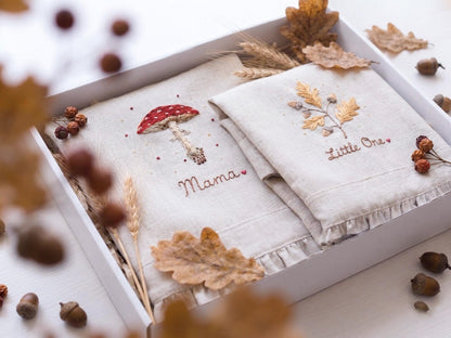 Personalized Mommy and Me Aprons, Matching Linen Apron Set, Hand Embroidered Mushroom & Autumn Leaves, Custom Name Mother Child Gift