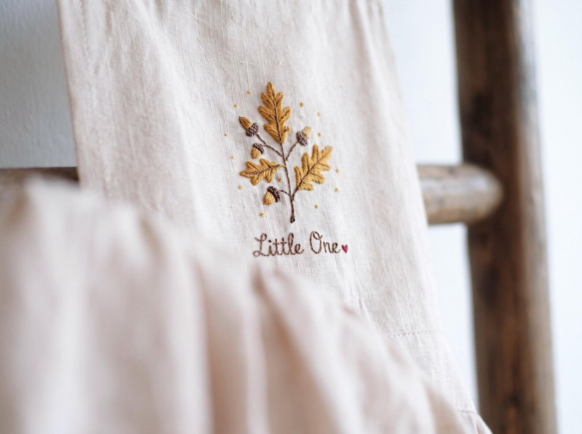 Personalized Mommy and Me Aprons, Matching Linen Apron Set, Hand Embroidered Mushroom & Autumn Leaves, Custom Name Mother Child Gift