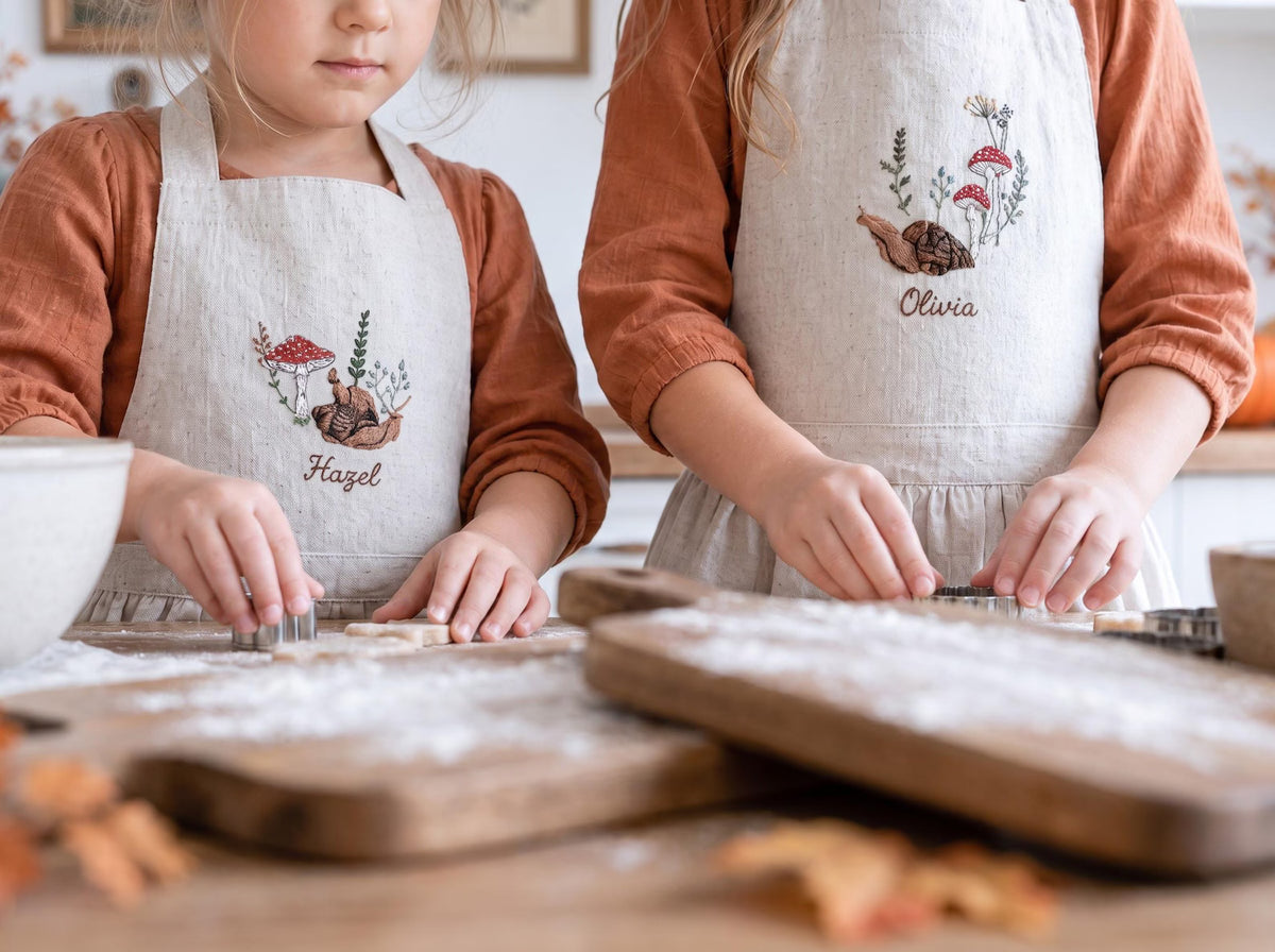 Personalized Sibling Aprons, Matching Kids Linen Apron Set, Hand Embroidered Squirrel & Mushroom Woodland, Custom Name Sister Gift