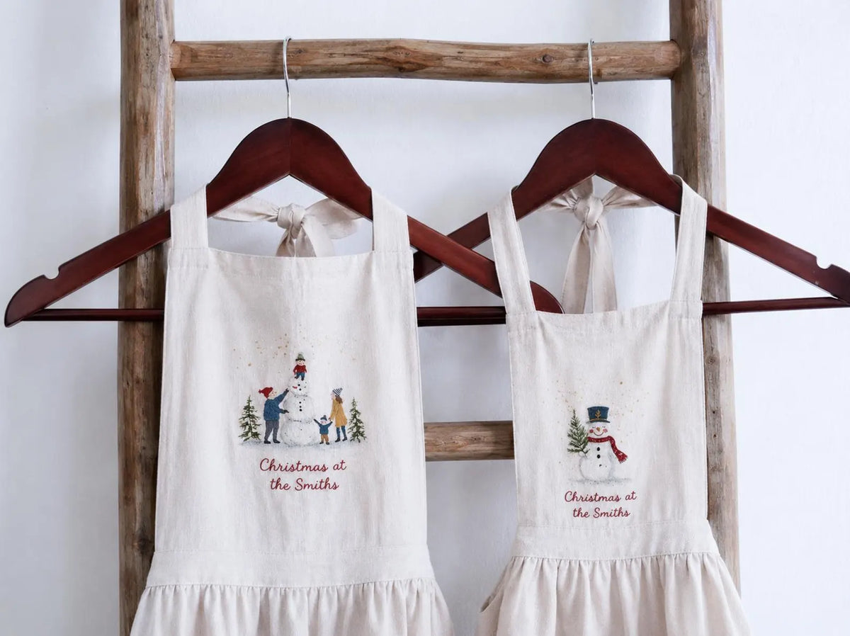 Personalized Christmas Mommy and Me Aprons, Matching Mom and Kids Linen Apron Set, Hand Embroidered Snowman, Custom Name Family Holiday Gift