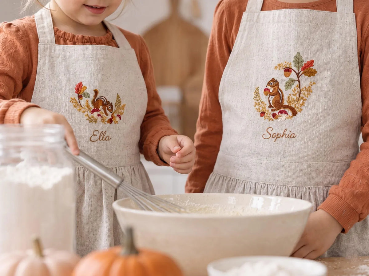 Personalized Sibling Aprons, Matching Kids Linen Apron Set, Hand Embroidered Squirrel & Acorn Woodland Set for Kids Custom Name Sister Gift