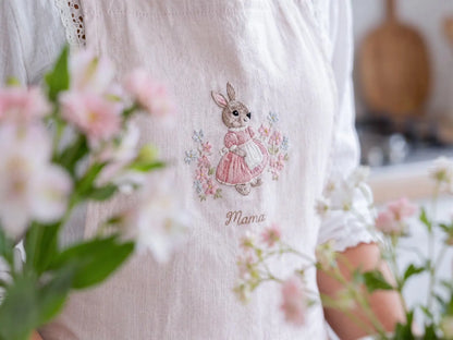 Personalized Mommy and Me Aprons, Matching Mom and Kids Linen Apron Set, Hand Embroidered Bunny Rabbit, Custom Name Mother Daughter Keepsake