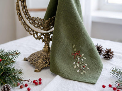 Personalized Christmas Napkins Set of 6, Hand Embroidered Mistletoe, Trees & Moon, Custom Names, Red Olive White Linen Holiday Table Decor