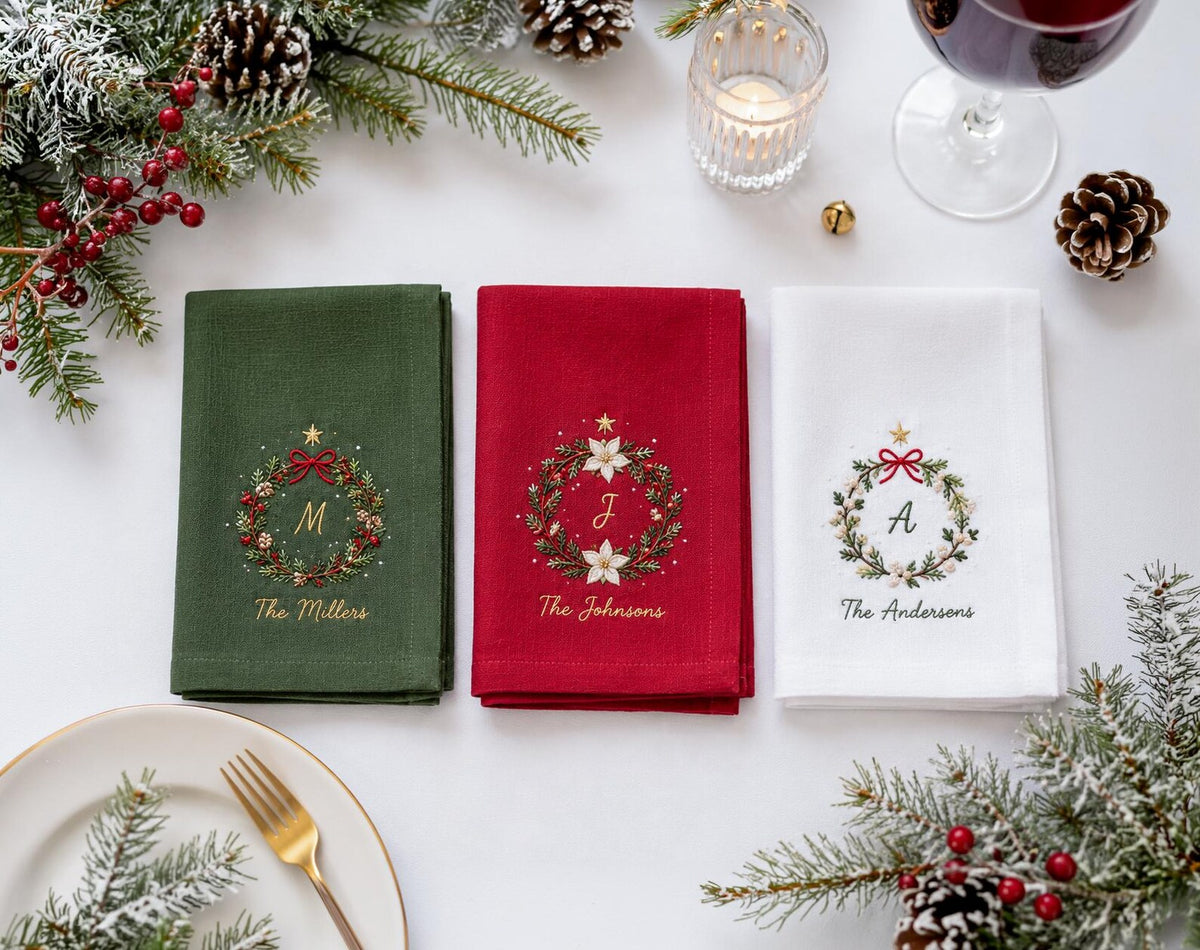 Personalized Christmas Napkins Set of 3, Hand Embroidered Wreaths, Custom Initials & Family Names, Red Green White Linen Holiday Table Decor