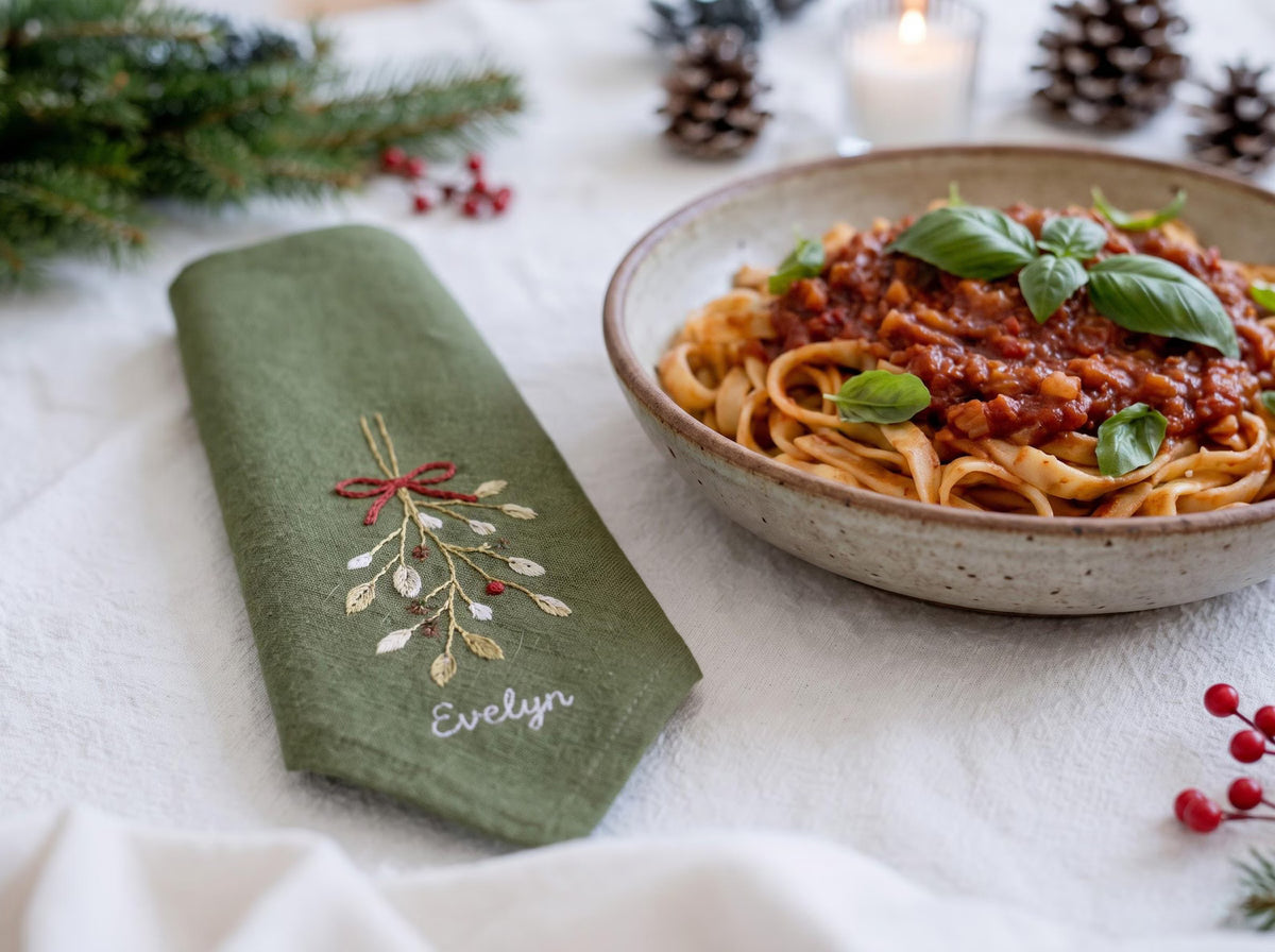 Personalized Christmas Napkins Set of 6, Hand Embroidered Mistletoe, Trees & Moon, Custom Names, Red Olive White Linen Holiday Table Decor